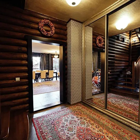 Chalet Melodiyagir * Pilipets